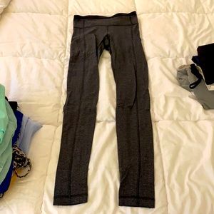 Lululemon houndstooth leggings, size 4